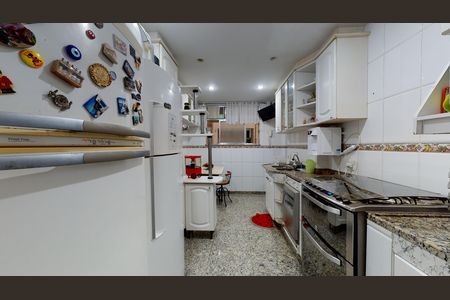 Apartamento à venda com 160m², 3 quartos e 1 vaga