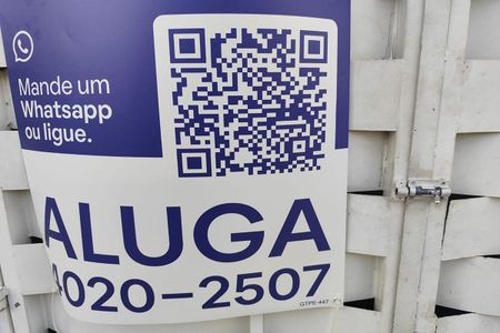 Apartamento para alugar com 47m², 2 quartos e 1 vaga Apartamento para alugar com 47m², 2 quartos e 1 vagaFachada