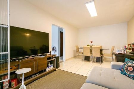 Casa à venda com 2 quartos, 278m² em Vila Mangalot, São Paulo