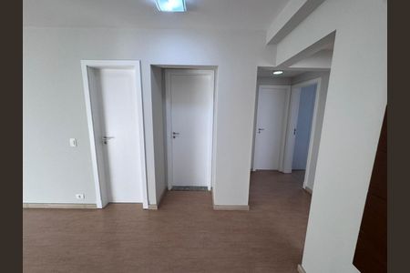 Apartamento para alugar com 3 quartos, 120m² em Alto de Pinheiros, São Paulo