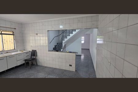 Casa para alugar com 140m², 3 quartos e 2 vagasCozinha