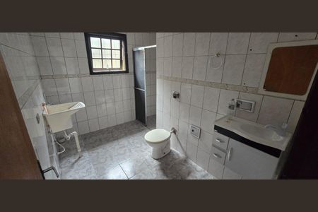 Casa para alugar com 140m², 3 quartos e 2 vagasBanheiro