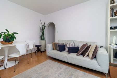 Sala de apartamento à venda com 2 quartos, 67m² em Campo Belo, São Paulo