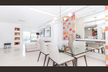 Apartamento à venda com 90m², 2 quartos e 1 vaga