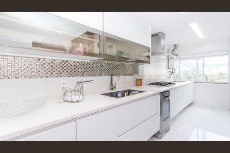 Apartamento à venda com 90m², 2 quartos e 1 vaga