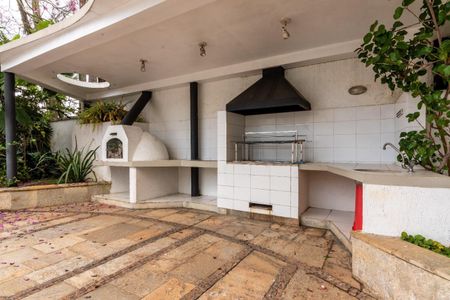 Casa à venda com 690m², 4 quartos e 4 vagas