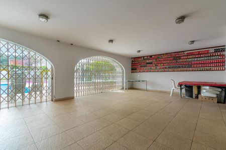 Casa à venda com 690m², 4 quartos e 4 vagas