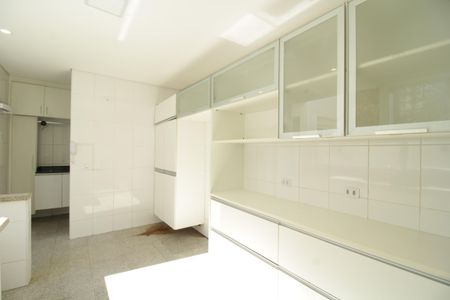 Casa de condomínio para alugar com 120m², 3 quartos e 2 vagasCozinha