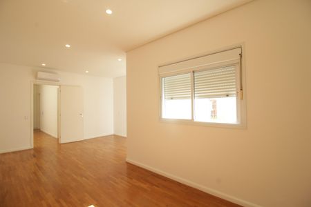 Casa de condomínio para alugar com 120m², 3 quartos e 2 vagasQuarto Suíte