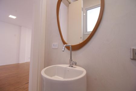 Casa de condomínio para alugar com 120m², 3 quartos e 2 vagasLavabo