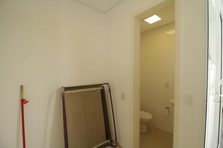 Casa de condomínio para alugar com 120m², 3 quartos e 2 vagasQuarto de Serviço