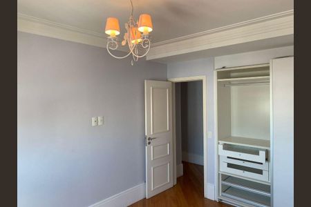 Apartamento para alugar com 230m², 3 quartos e 4 vagas