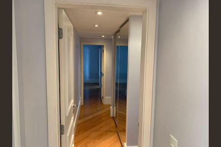 Apartamento para alugar com 230m², 3 quartos e 4 vagas