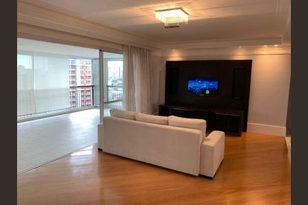 Apartamento para alugar com 230m², 3 quartos e 4 vagas