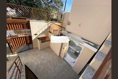 Casa à venda com 2 quartos, 72m² em Vila Polopoli, São Paulo