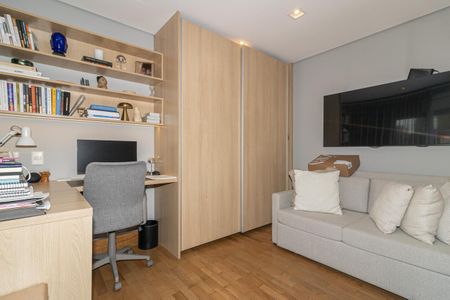 Apartamento para alugar com 151m², 2 quartos e 3 vagas Apartamento para alugar com 151m², 2 quartos e 3 vagasQuarto Suíte 2