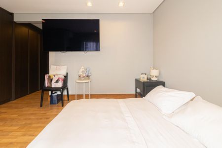 Apartamento para alugar com 151m², 2 quartos e 3 vagas Apartamento para alugar com 151m², 2 quartos e 3 vagasQuarto Suíte 1