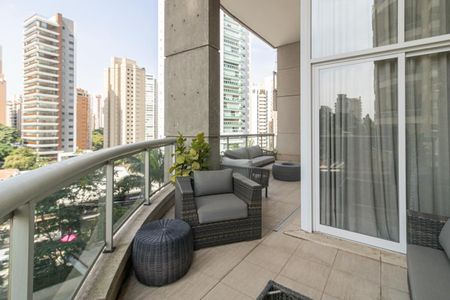 Apartamento para alugar com 151m², 2 quartos e 3 vagas Apartamento para alugar com 151m², 2 quartos e 3 vagasVaranda da Sala