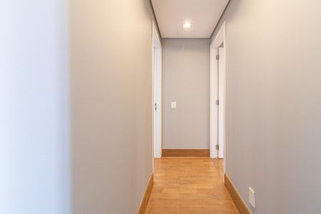 Apartamento para alugar com 151m², 2 quartos e 3 vagas Apartamento para alugar com 151m², 2 quartos e 3 vagasCorredor