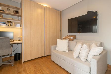 Apartamento para alugar com 151m², 2 quartos e 3 vagas Apartamento para alugar com 151m², 2 quartos e 3 vagasQuarto Suíte 2