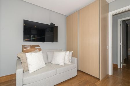 Apartamento para alugar com 151m², 2 quartos e 3 vagas Apartamento para alugar com 151m², 2 quartos e 3 vagasQuarto Suíte 2