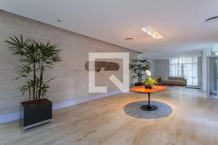 Apartamento para alugar com 151m², 2 quartos e 3 vagas Apartamento para alugar com 151m², 2 quartos e 3 vagasÁrea comum - Hall Social