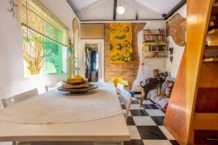 Casa à venda com 4 quartos, 180m² em Sumaré, São Paulo