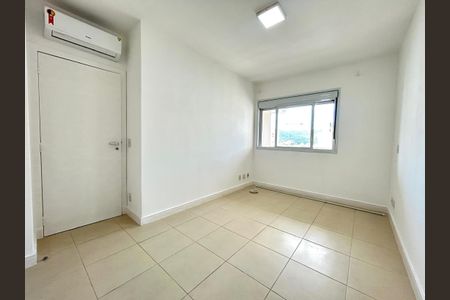 Apartamento para alugar com 69m², 2 quartos e 2 vagasSuíte 