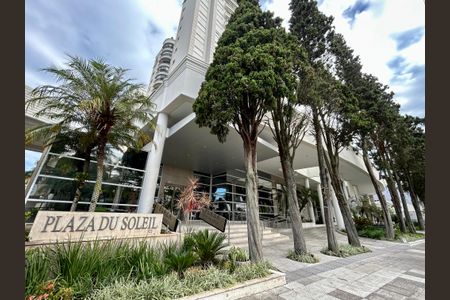 Apartamento para alugar com 69m², 2 quartos e 2 vagasFachada 