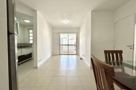 Sala de apartamento para alugar com 2 quartos, 69m² em Trindade, Florianópolis