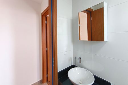 Apartamento para alugar com 45m², 2 quartos e 1 vaga Apartamento para alugar com 45m², 2 quartos e 1 vagaBanheiro