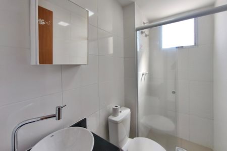 Apartamento para alugar com 45m², 2 quartos e 1 vaga Apartamento para alugar com 45m², 2 quartos e 1 vagaBanheiro