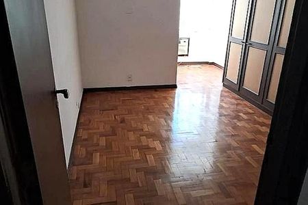 Apartamento à venda com 83m², 2 quartos e sem vaga