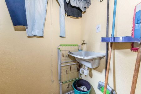 Casa à venda com 157m², 2 quartos e 2 vagas