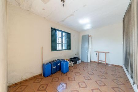 Casa à venda com 157m², 2 quartos e 2 vagas