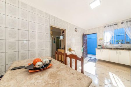 Casa à venda com 157m², 2 quartos e 2 vagas