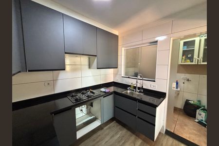 Cozinha de casa para alugar com 2 quartos, 77m² em Itaquera, São Paulo