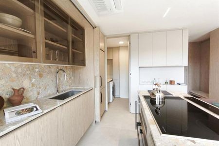 Apartamento à venda com 83m², 1 quarto e 1 vaga