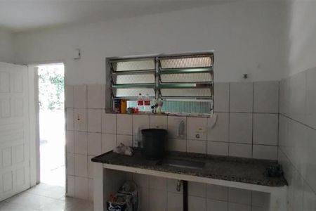 Casa à venda com 3 quartos, 180m² em Vila Alexandria, São Paulo