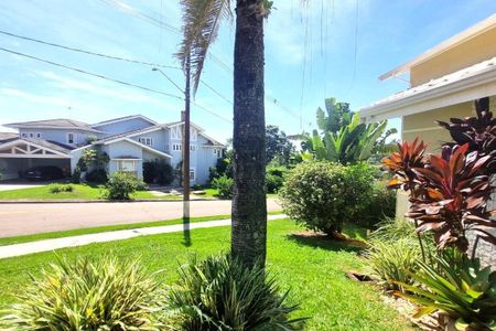 Casa de condomínio à venda com 550m², 4 quartos e 4 vagas
