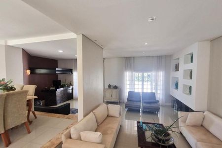 Casa de Condomínio à venda com 4 quartos, 550m² em Cidade Universitária, Campinas