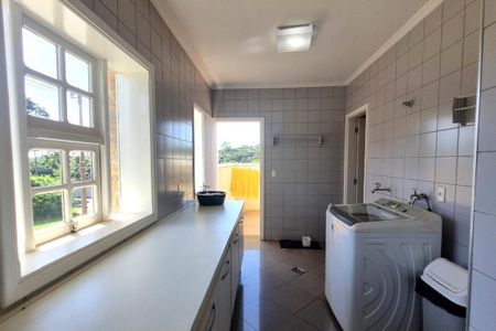 Casa de condomínio à venda com 550m², 4 quartos e 4 vagas