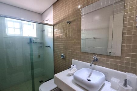 Casa de condomínio à venda com 550m², 4 quartos e 4 vagas