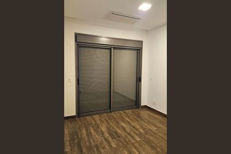 Casa para alugar com 3 quartos, 230m² em Centro Empresarial Tamboré, Santana de Parnaíba
