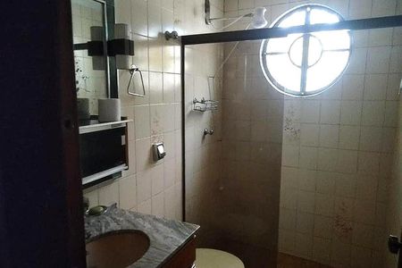 Casa à venda com 209m², 4 quartos e 3 vagas