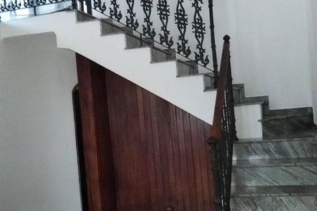 Casa à venda com 209m², 4 quartos e 3 vagas