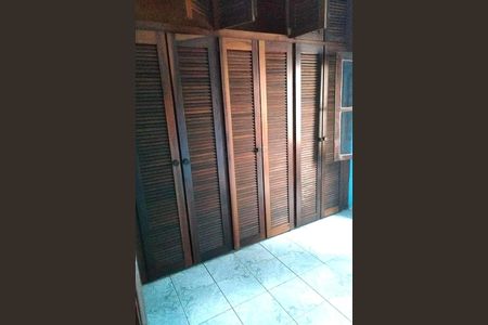 Casa à venda com 4 quartos, 209m² em Conjunto Residencial Nova Roma, São Bernardo do Campo