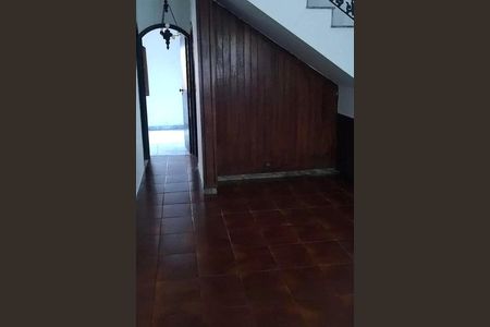 Casa à venda com 209m², 4 quartos e 3 vagas