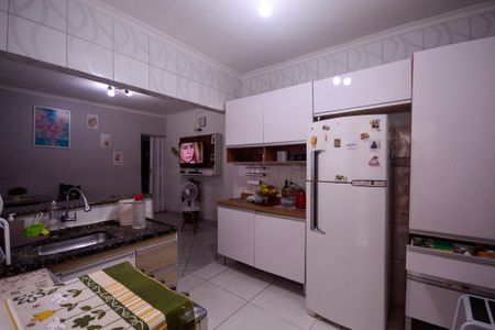 Casa à venda com 180m², 3 quartos e 2 vagas Casa à venda com 180m², 3 quartos e 2 vagasCasa 2 - Sala/Cozinha