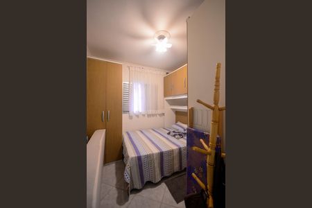 Casa à venda com 180m², 3 quartos e 2 vagas Casa à venda com 180m², 3 quartos e 2 vagasCasa 2 - Quarto